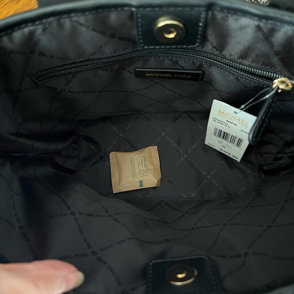 Black Michael Kors Maeve Small Convertible Open Tote in Black NWT - Picture 8 of 16